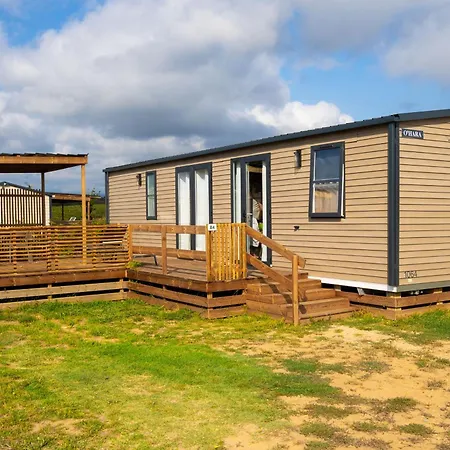 Camping Mas Llinas ル・ブールー