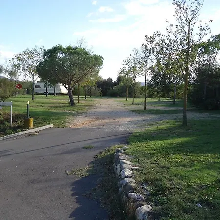 Camping Mas Llinas ル・ブールー