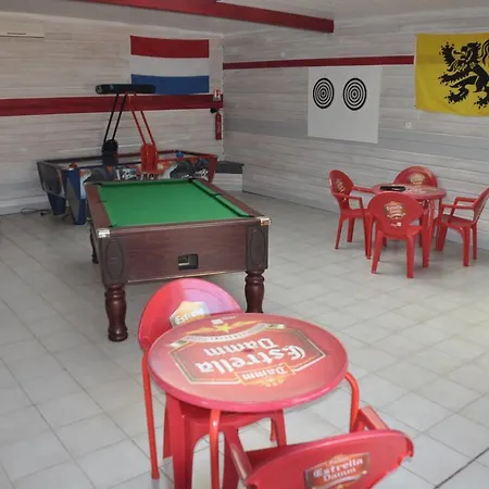 Camping Mas Llinas ル・ブールー