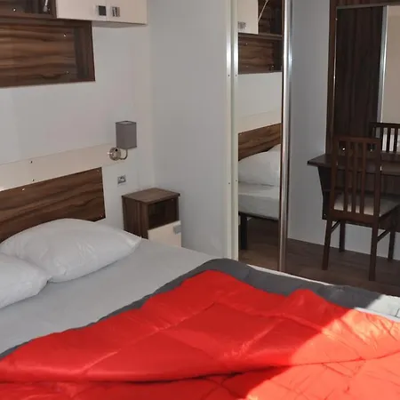 キャンプ場 Camping Mas Llinas